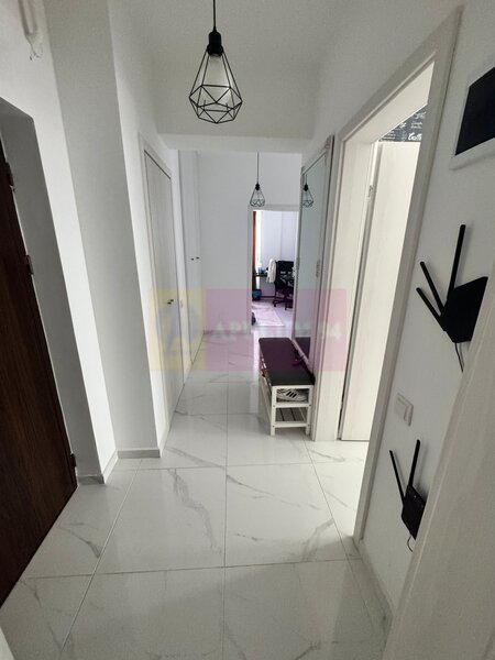 Apartament 3 camere 77mp Metrou Aparatorii Patriei